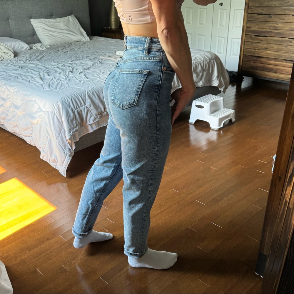H&M Divided mom jeans high waisted